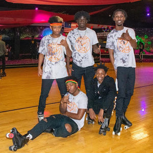 Meet your Posher, Damenace_